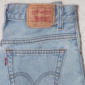 Levi's Shorts - Vintage Levi’s 550 Denim Shorts Size 6 Levi's Shorts - Vintage Levi’s 550 Denim Shorts Size 6